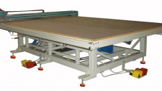 DIGITAL GLASS CUTTING TABLE